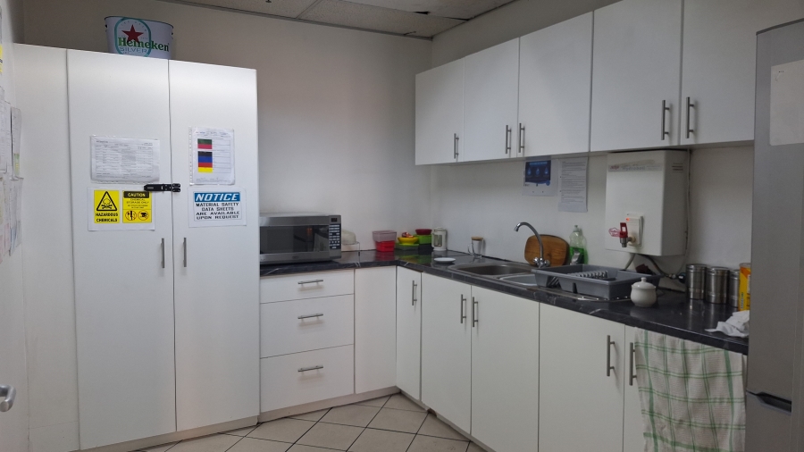 To Let Commercial Property for Rent in Ottery Western Cape